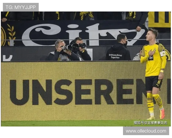 利兹联16岁天才塞缪尔阿尔克引多特与药厂关注欲加盟