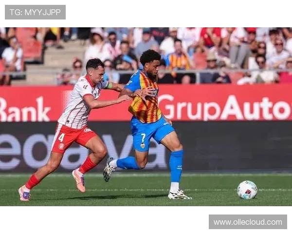 阿拉维斯主场鏖战瓦伦西亚半场互交白卷攻防激烈悬念待续 阿拉维斯主场鏖战瓦伦西亚半场互交白卷攻防激烈悬念待续